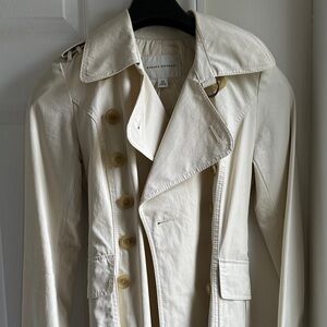 Banana Republic women’s Beige Trench Coat